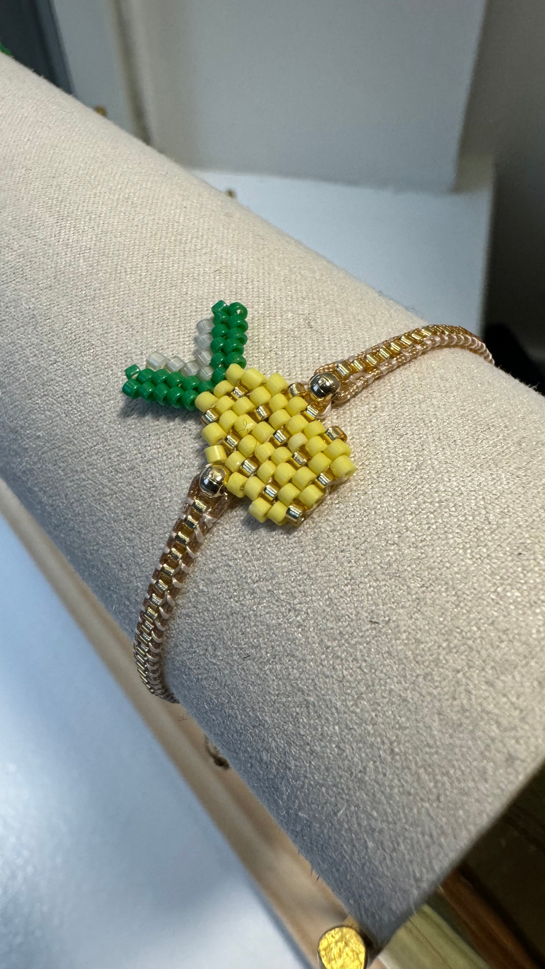 Structure No. 1 Fruit Series in Pineapple